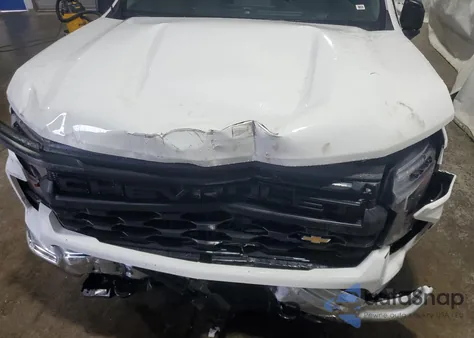 2024 Chevrolet Silverado C1500 z USA, uszkodzony, nr VIN 3GCNAAEDXRG319984